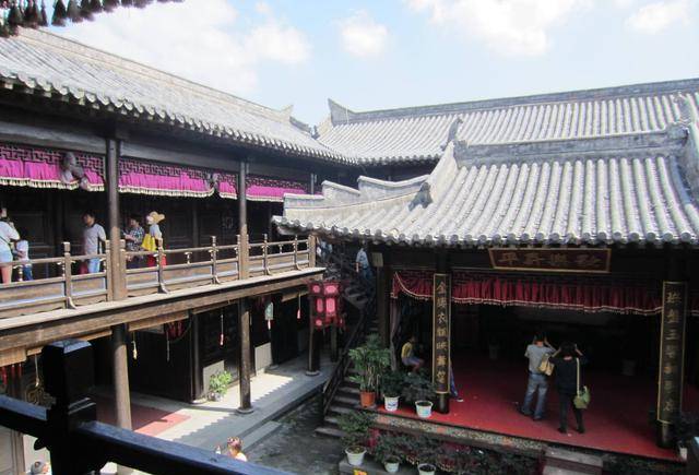 古代去一次青楼要花多少钱<strong></p>
<p>抖币多少钱</strong>？相当于多少人民币？看完解惑了