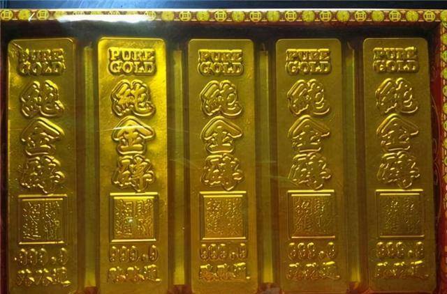 民国流通的一根金条<strong></p>
<p>抖币多少钱</strong>，换算成人民币，大约能有多少钱