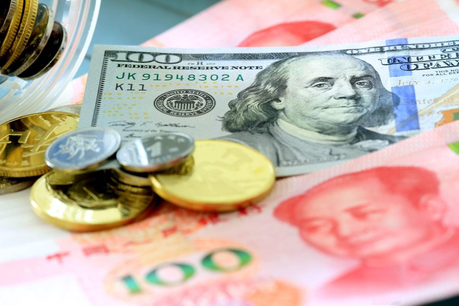汇率反弹<strong></p>
<p>eth币走势</strong>！人民币2024年走势如何？