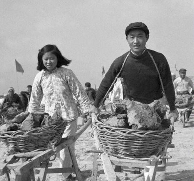 外汇券曾经是中国的超级货币<strong></p>
<p>货币发行费</strong>！1980年4月1日中国发行外汇兑换券