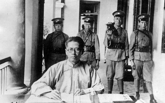 民国时期银元用得好好的<strong></p>
<p>民国时期法币购买力</strong>，为何要用法币取代？只因美国出台一政策