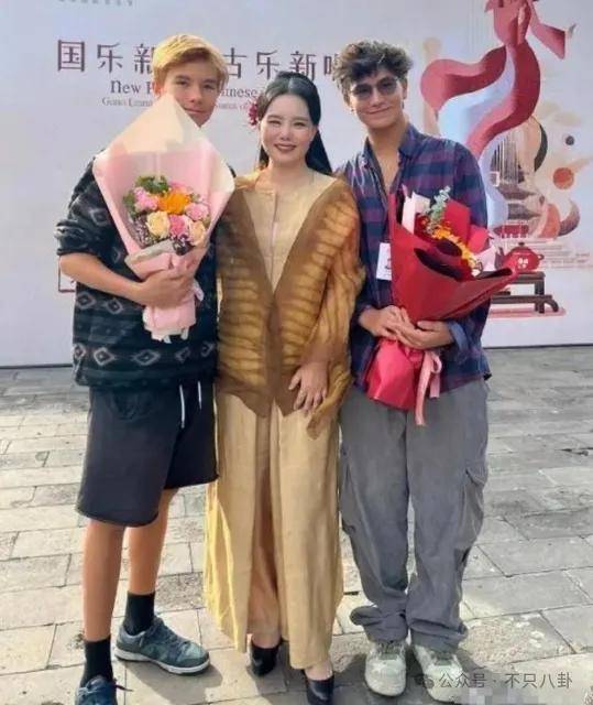 他们那么幸福恩爱<strong></p>
<p>moc币20个币</strong>，怎么突然离婚了……