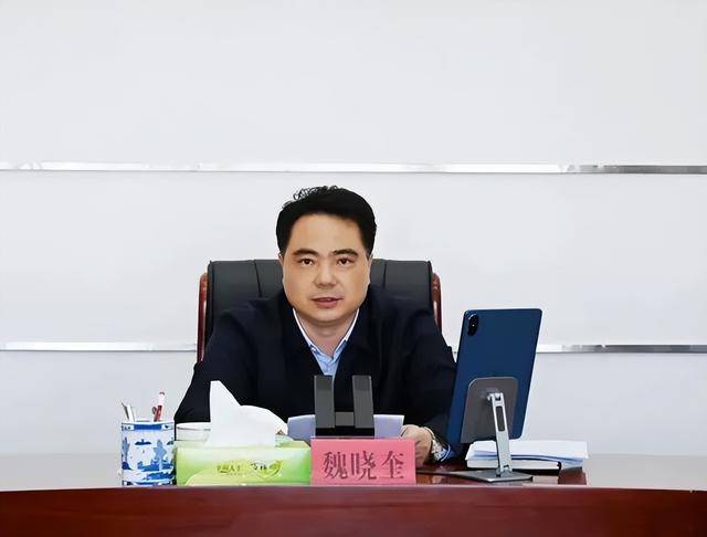 卸任市委书记3天后<strong></p>
<p>vrc客户端软件下载</strong>，55岁的他任省政府党组成员！