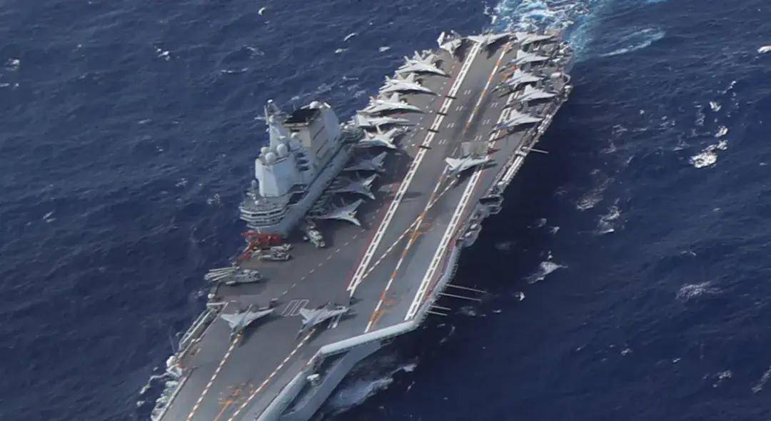 中国首个双航母战斗群横空出世<strong></p>
<p>债券回购交易案例</strong>！歼-15B/D居然悄悄装备这么多了？
