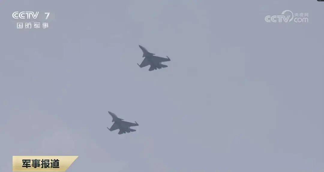 中国首个双航母战斗群横空出世<strong></p>
<p>债券回购交易案例</strong>！歼-15B/D居然悄悄装备这么多了？