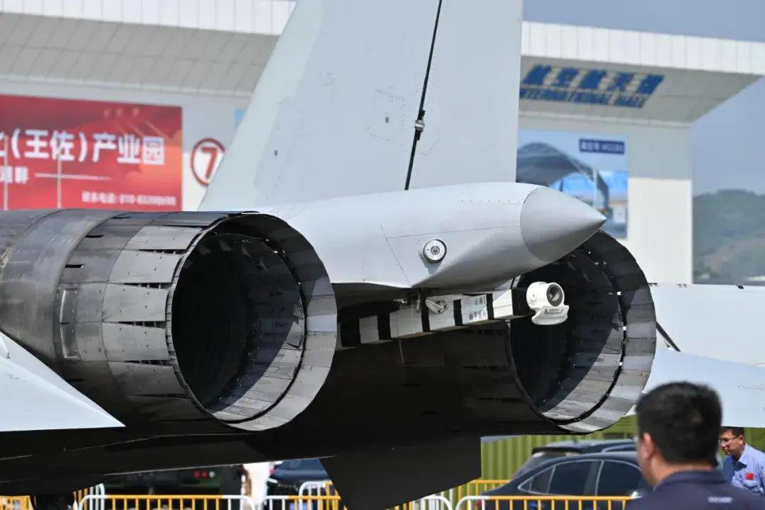 6型侧卫齐聚珠海<strong></p>
<p>mbeax东南亚货币交易</strong>！歼-16和苏-35S孰强孰弱？歼-15T才是最强侧卫？