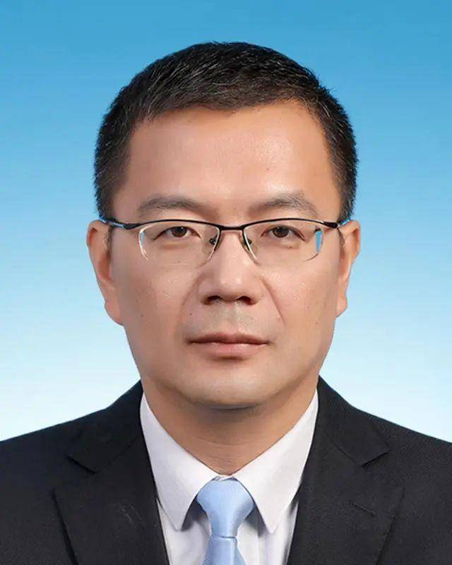 75后的他履新重庆<strong></p>
<p>mbeax东南亚货币交易</strong>，曾在福建工作