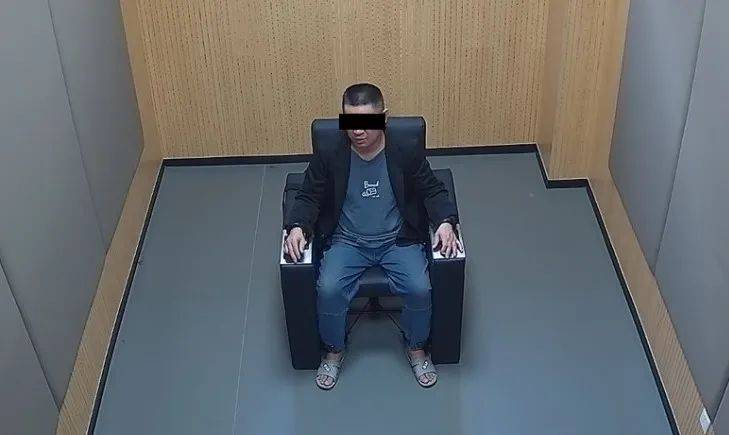 “我车被偷了<strong></p>
<p>关于etf套利交易</strong>，车上有块毒猪肉！”男子深夜报警，结局大反转
