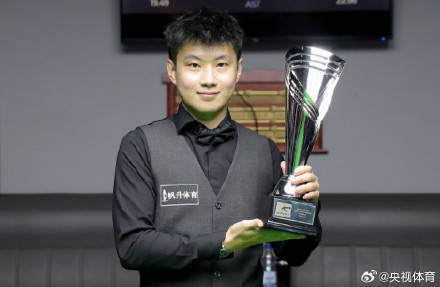再轰147<strong></p>
<p>关于etf套利交易</strong>！赵心童QTour曼彻斯特站夺冠