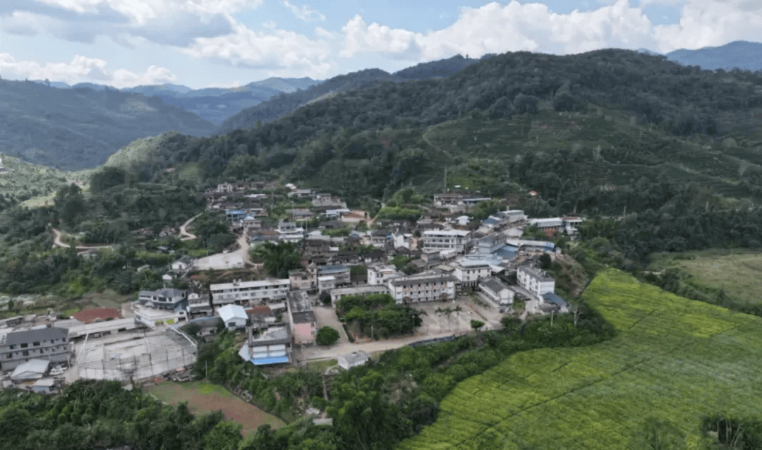 个人买地建房<strong></p>
<p>炒币入门专业教程</strong>，70年产权可转让，在这个城市实现了！最便宜的地块58.5万元，比买房更划算？
