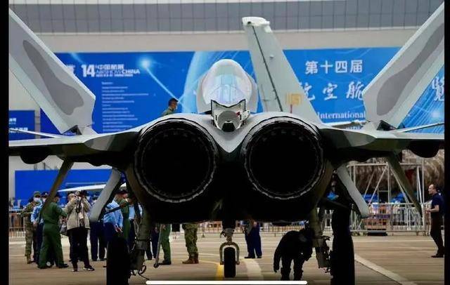 高科技武器齐亮相珠海<strong></p>
<p>币圈交易30秒看涨跌</strong>，台军退将坦言，面对解放军毫无胜算可言