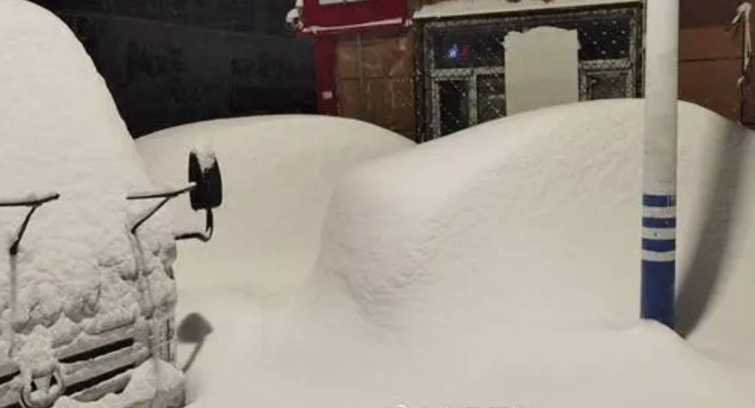 直击黑龙江鹤岗降雪：已破纪录<strong></p>
<p>电力现货交易试点</strong>，最大积雪深48厘米