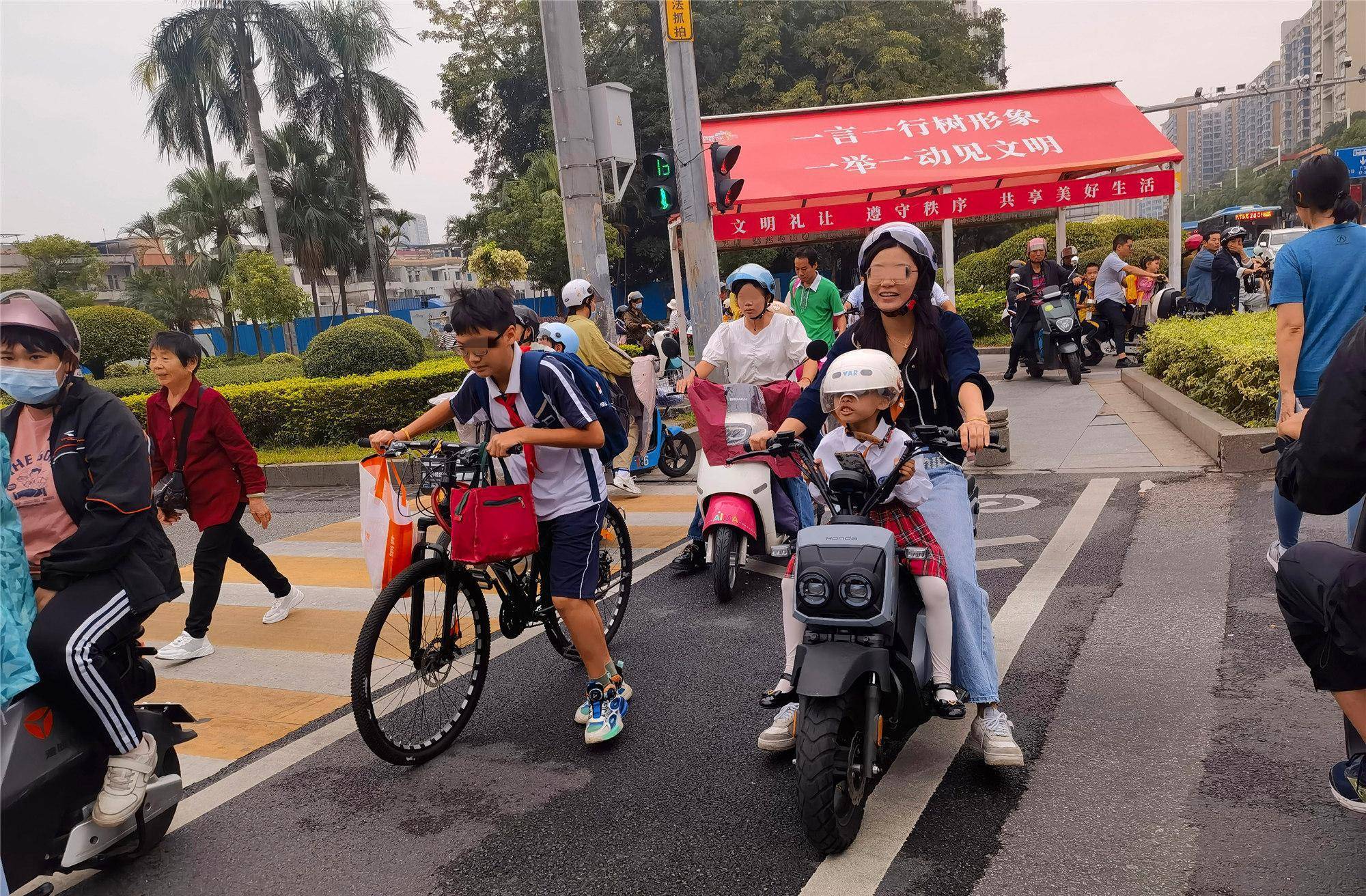 东莞电动自行车保有量达700万辆<strong></p>
<p>波场币多少钱一个</strong>，市交警支队称：暂不提高罚款、实行记分制度