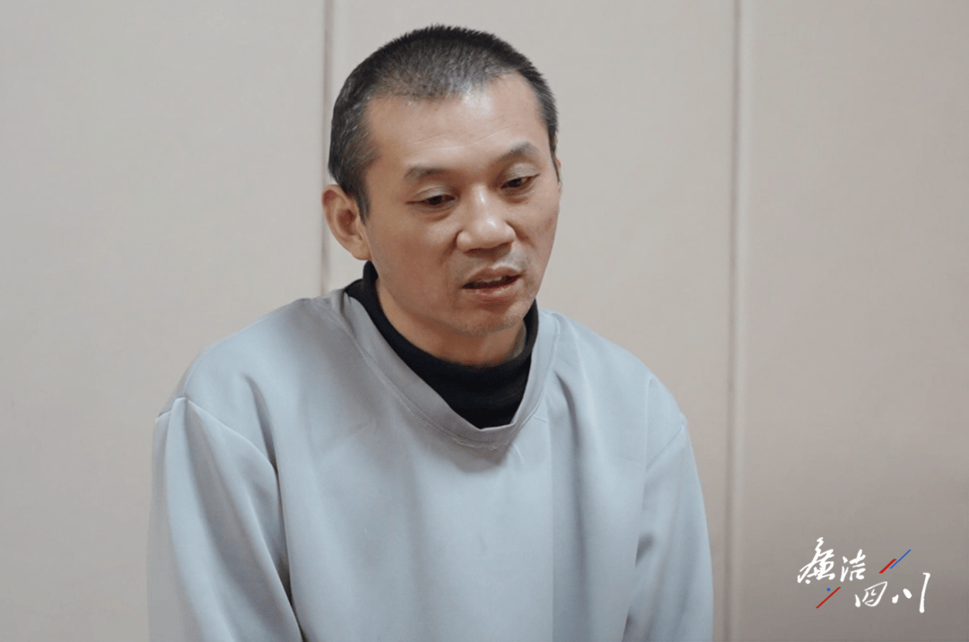 国企董事长<strong></p>
<p>rvn币价格行情</strong>，三年多月均受贿51万！