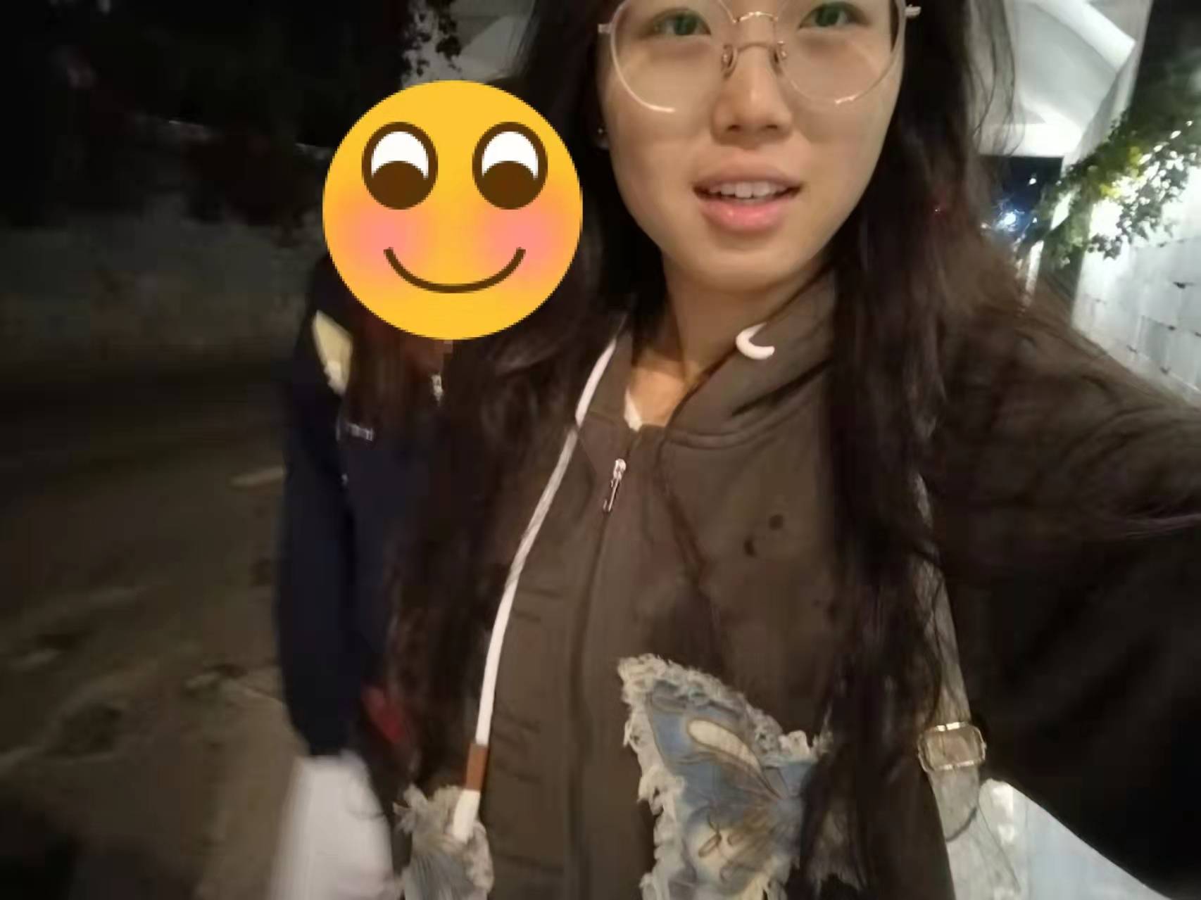 河南一大学老师心脏骤停晕倒<strong></p>
<p>债券交易市场构成</strong>，女学生按压施救：我也很害怕，看到老师好转激动手抖