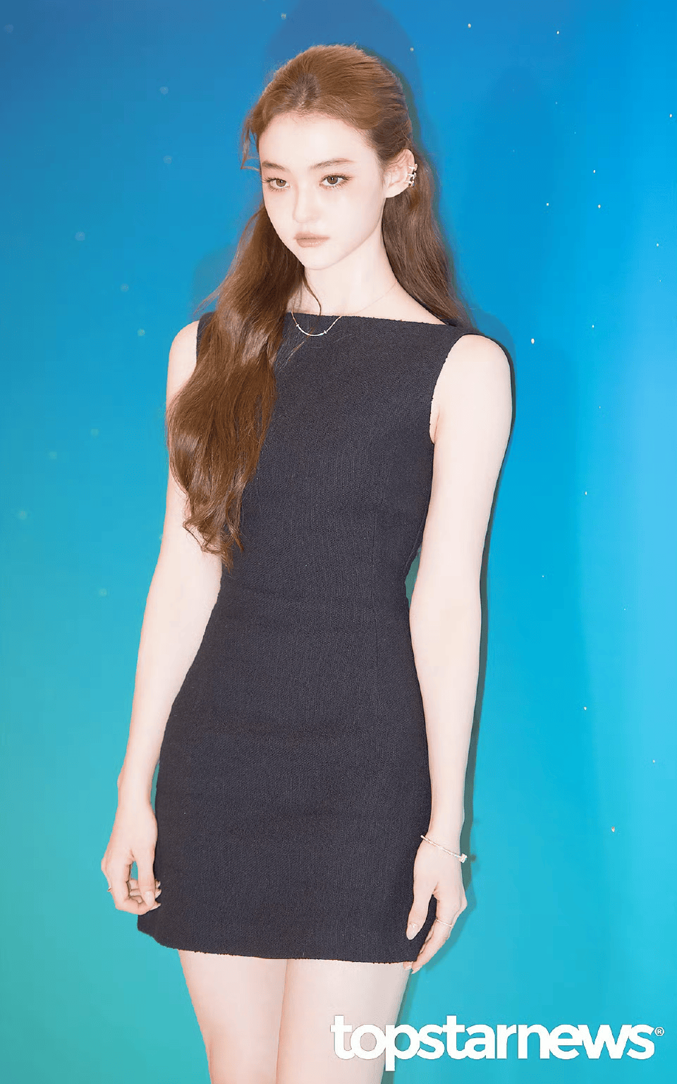 德韩混血造就“人间颜值奇迹”<strong></p>
<p>货币的时间价值</strong>，被誉为小Jennie的Ella Gross出道即巅峰！
