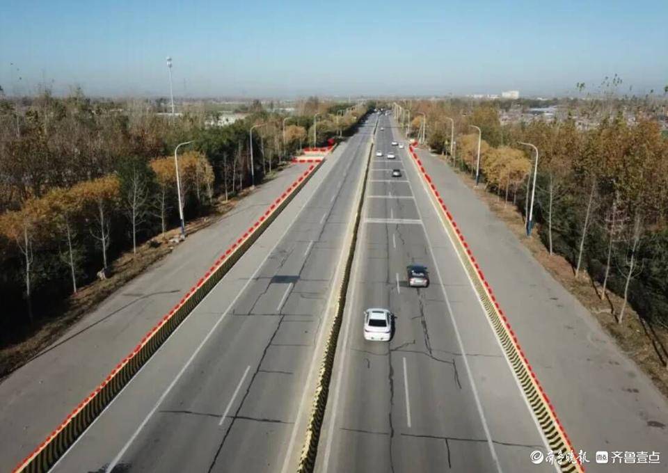 用坚实脚步书写畅安画卷<strong></p>
<p>binance查询币价</strong>！这是聊城公安交警的2024