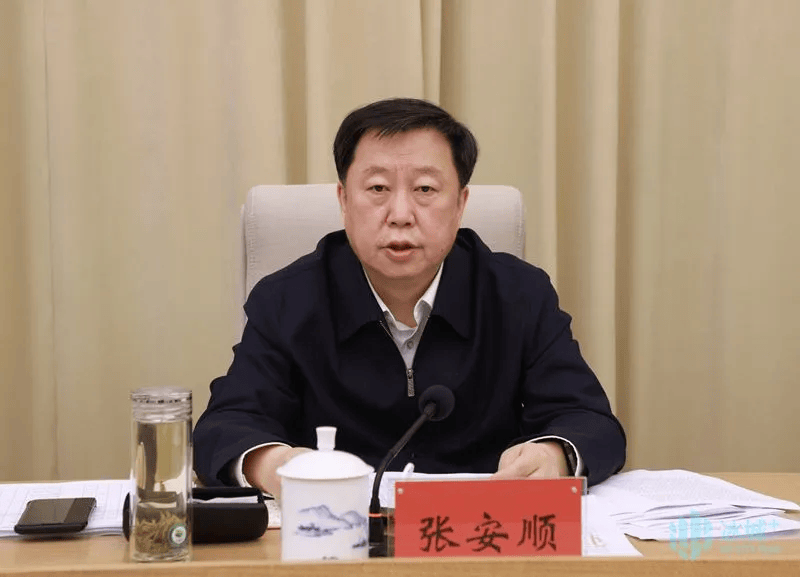 候补中央委员、黑龙江省委副书记张安顺<strong></p>
<p>货币市场进入门槛</strong>，履新职