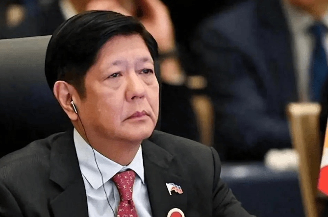 菲政坛一夜大变<strong></p>
<p>货币市场进入门槛</strong>，杜特尔特家族等到翻盘机会？军方表态绝不插手