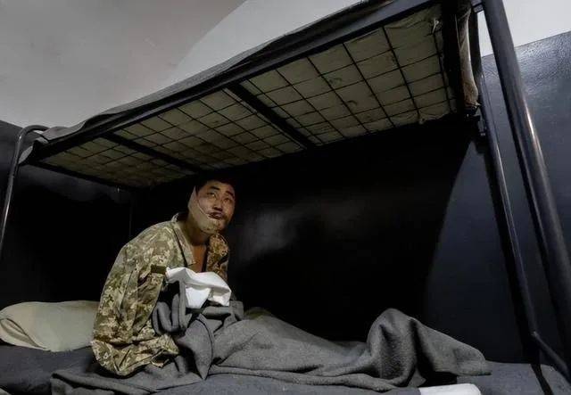 普京怕是绝对没料到！2名朝鲜士兵被抓<strong></p>
<p>债券现券交易收费标准</strong>，乌克兰问出两大大秘密
