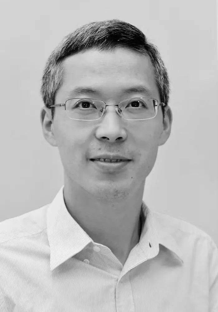 李锋博士遭遇意外离世<strong></p>
<p>债券市场交易时间</strong>，年仅48岁