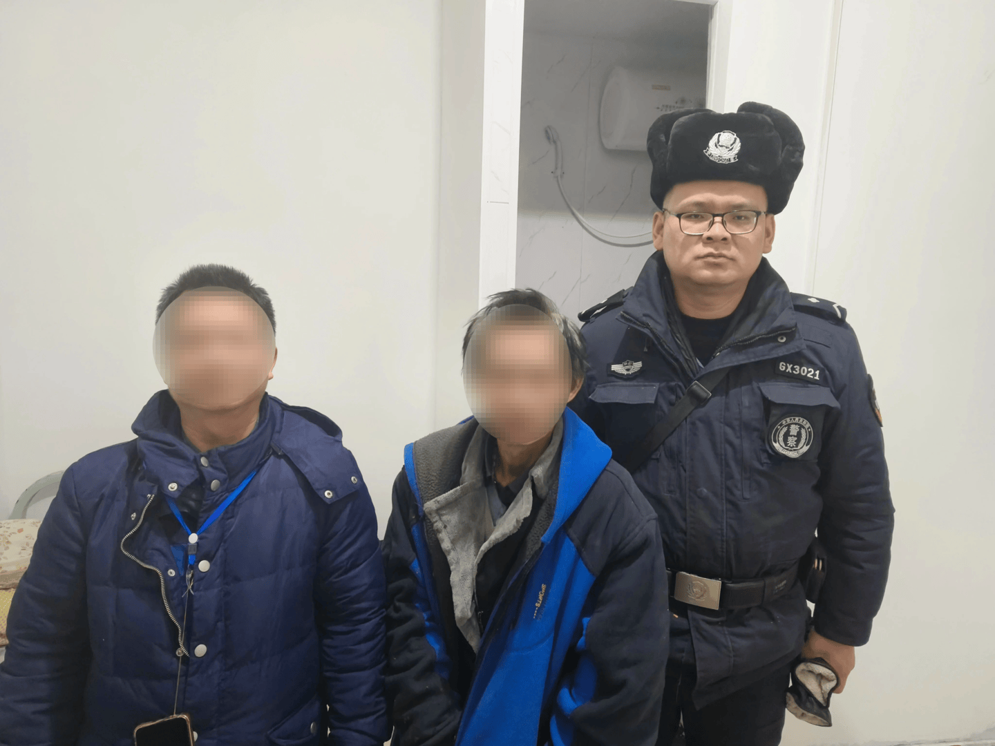 男子失联17年流落乌鲁木齐打工生病<strong></p>
<p>好用的换ip软件</strong>，警方相助帮他找到亲人！弟弟：我们一直在找他