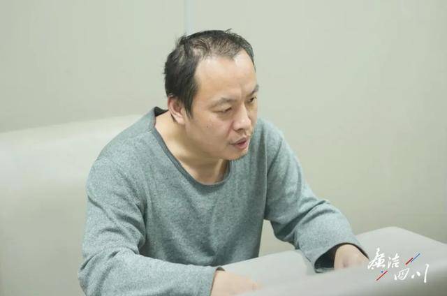 副局长杨钧<strong></p>
<p>好用的换ip软件</strong>，4年4次被查处
