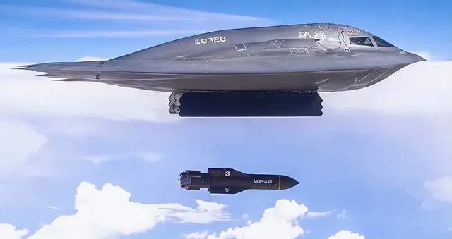空军副司令：轰-20很快了！网友：歼-36都来了<strong></p>
<p>补原油</strong>，轰-20还要多久？