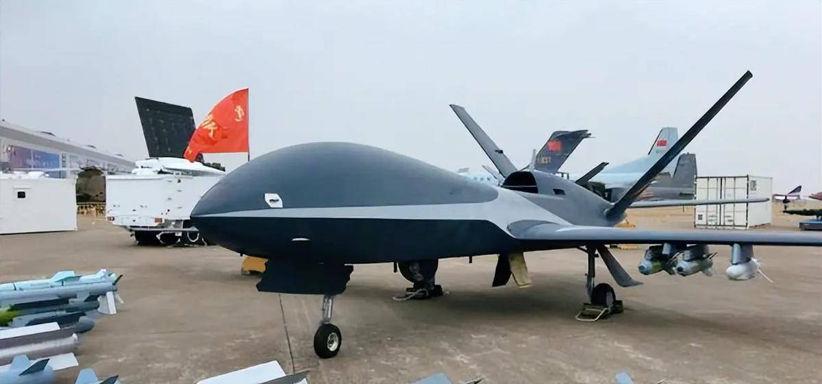 买走12辆坦克<strong></p>
<p>补原油</strong>，用完就退货，如今故技重施，我国只回了一句话