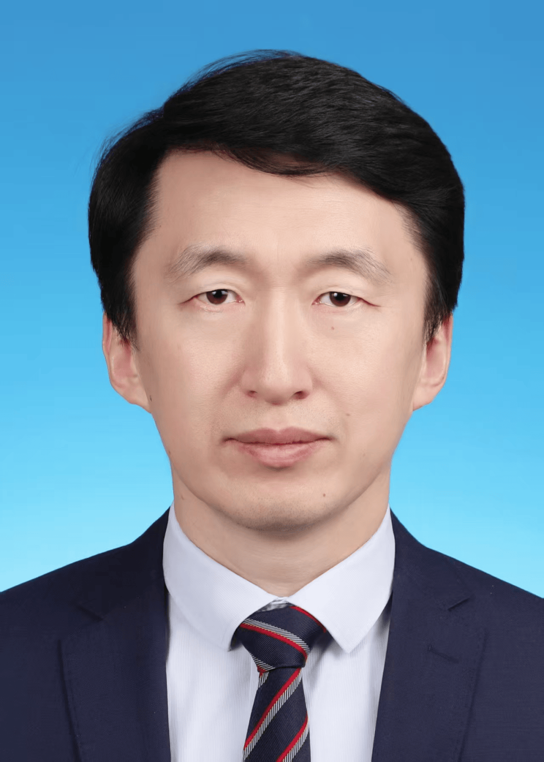 “75后”赵鹏<strong></p>
<p>控原油</strong>，已任西藏自治区政府党组成员