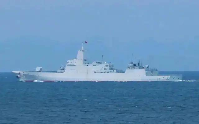 台媒嘲笑：中国055从澳洲回来后生锈豆腐渣工程<strong></p>
<p>金投原油</strong>？真相被全网耻笑