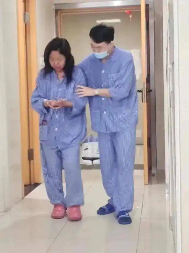男子割肝救妻10个月后妻子去世：不后悔<strong></p>
<p>期货原油交易所</strong>，我不救她谁救她