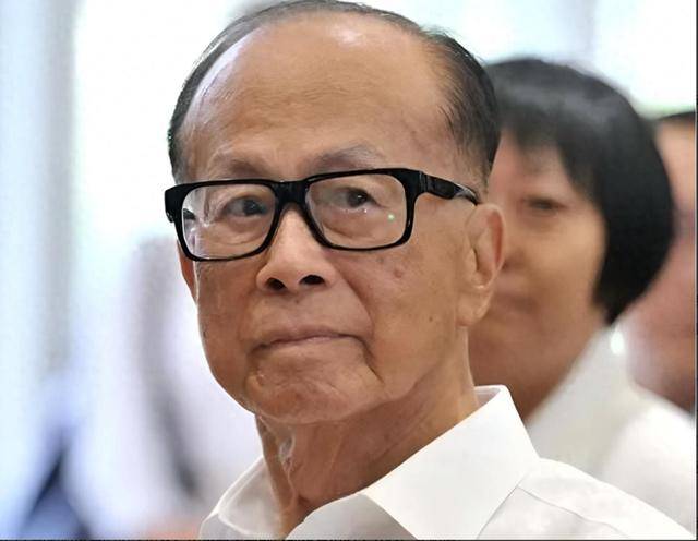 外交部定性<strong></p>
<p>原油为什么下跌</strong>！李嘉诚预判失误1700亿没法套现！国企接到特殊任务？