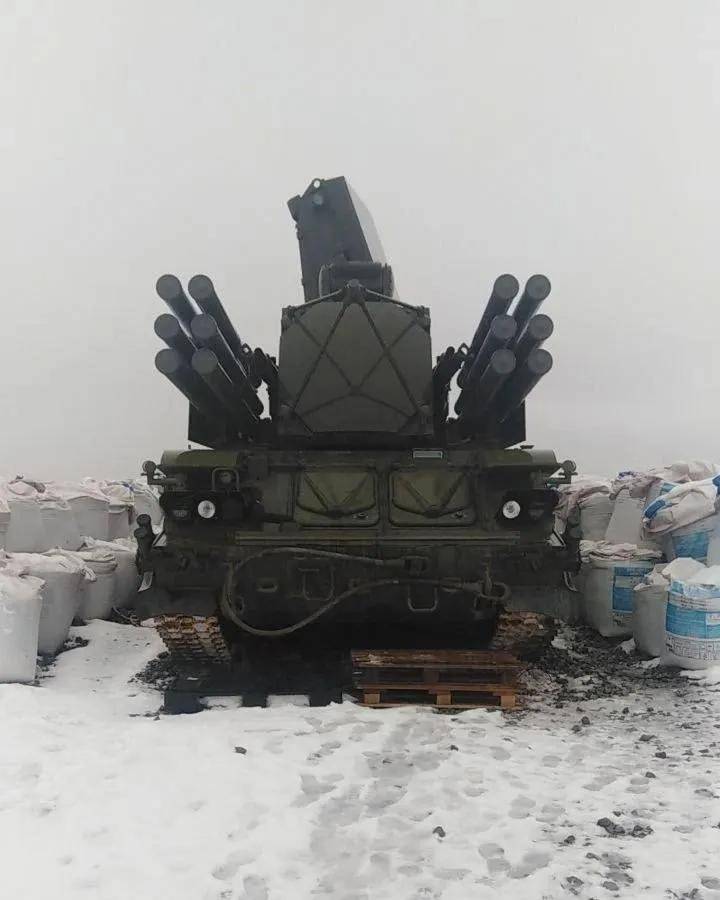 成功摧毁ATACMS！俄军公开铠甲-SM防空<strong></p>
<p>如何投资原油</strong>，网友：中国都没有的东西