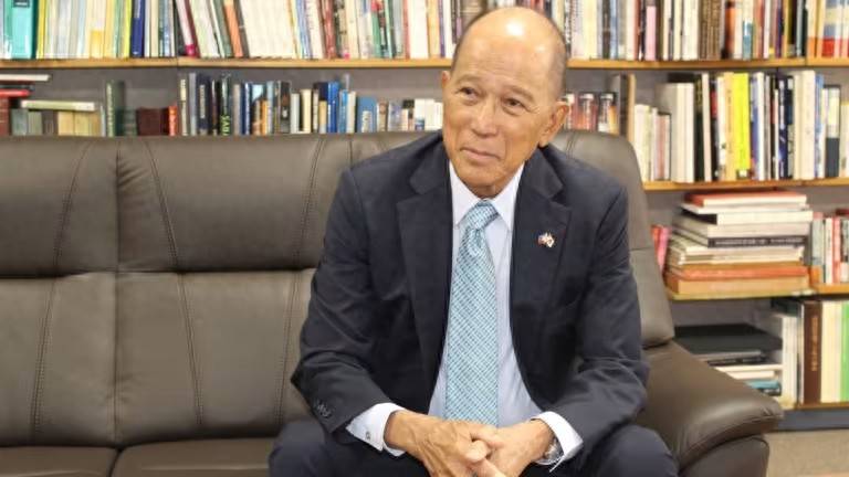 马科斯也没想到<strong></p>
<p>原油价格走势分析</strong>，中方撤离这么快，美国也没办法，菲突收重大噩耗
