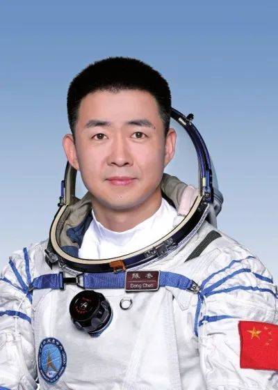 神舟二十号航天员确定<strong></p>
<p>原油cl</strong>，河南老乡陈冬将第三次进入太空