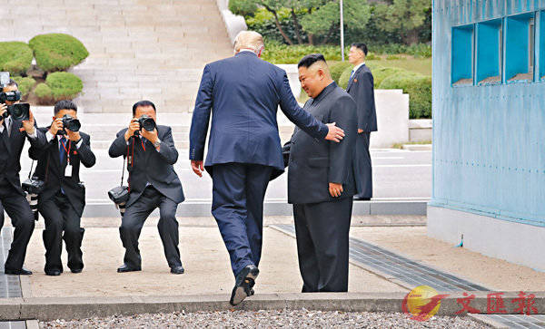党浩楠：不要总觉得特朗普在下一盘大棋<strong></p>
<p>原油返佣</strong>，“逆向基辛格三角”不会成型