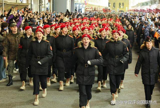 给中国甩脸子<strong></p>
<p>原油山</strong>，又不想驳普京面子，莫迪出了一招，要和普京单聊