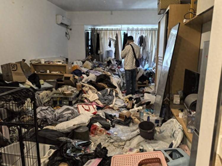 公寓变垃圾场后续：女租客称东西都不要了<strong></p>
<p>期货原油实时行情</strong>，愿付清洁费