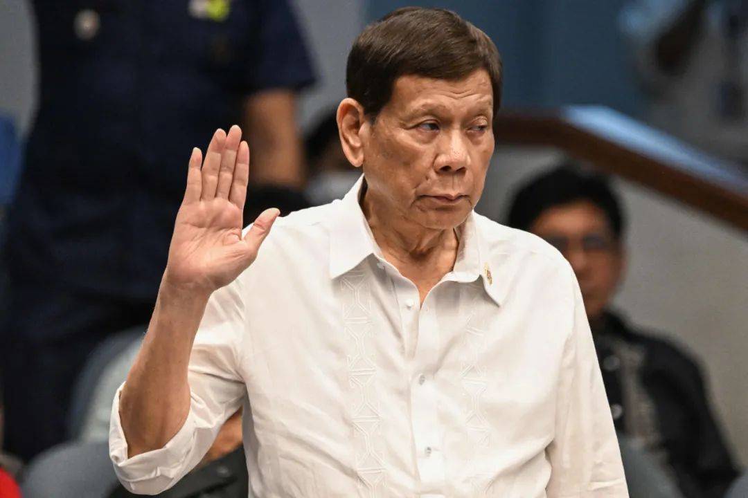 最新！杜特尔特参选达沃市长<strong></p>
<p>外盘原油期货</strong>，目前被羁押在国际刑事法院！菲律宾举行中期选举，警方已进入“全面警戒”状态