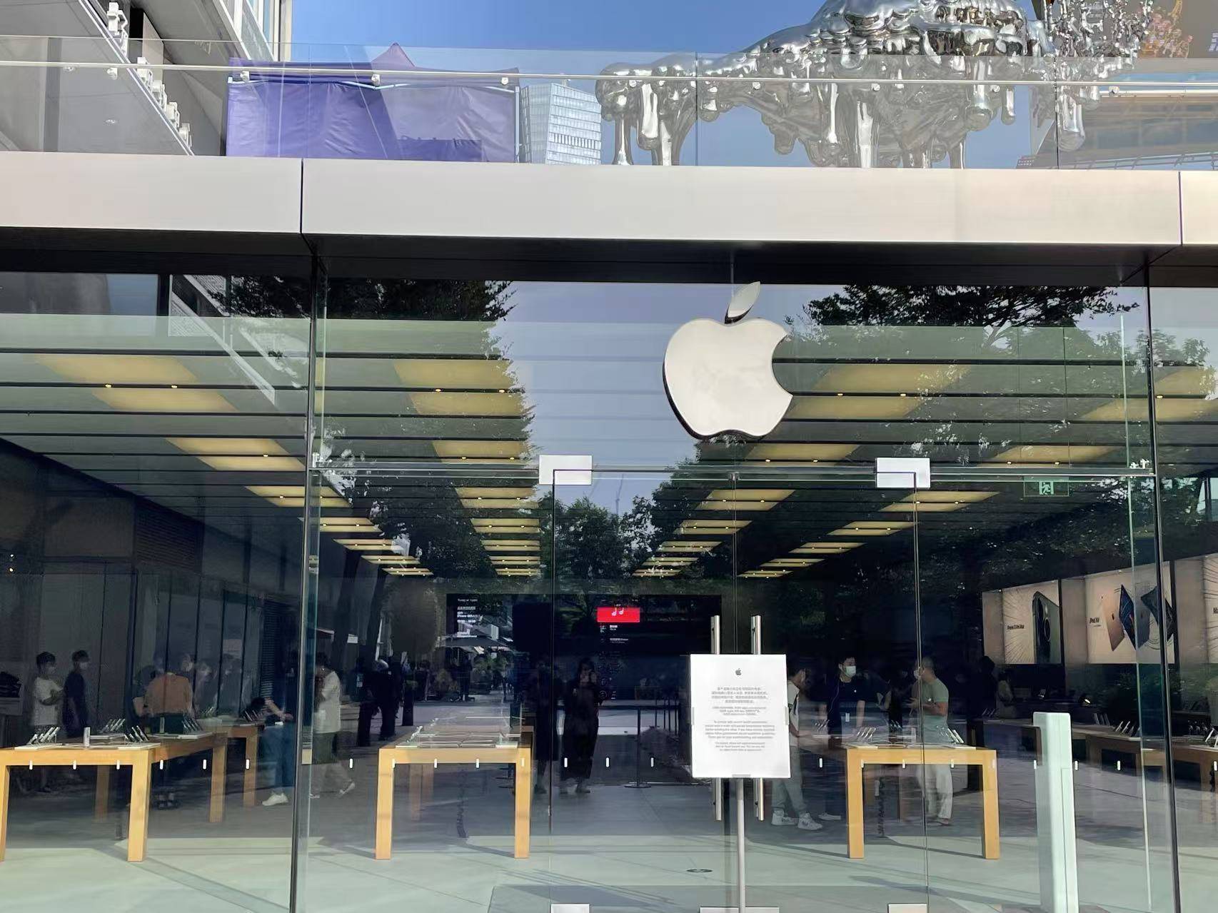 一抢而空！iPhone 16 Pro大降价<strong></p>
<p>原油储量排名</strong>，天猫旗舰店近30万台苹果备战618