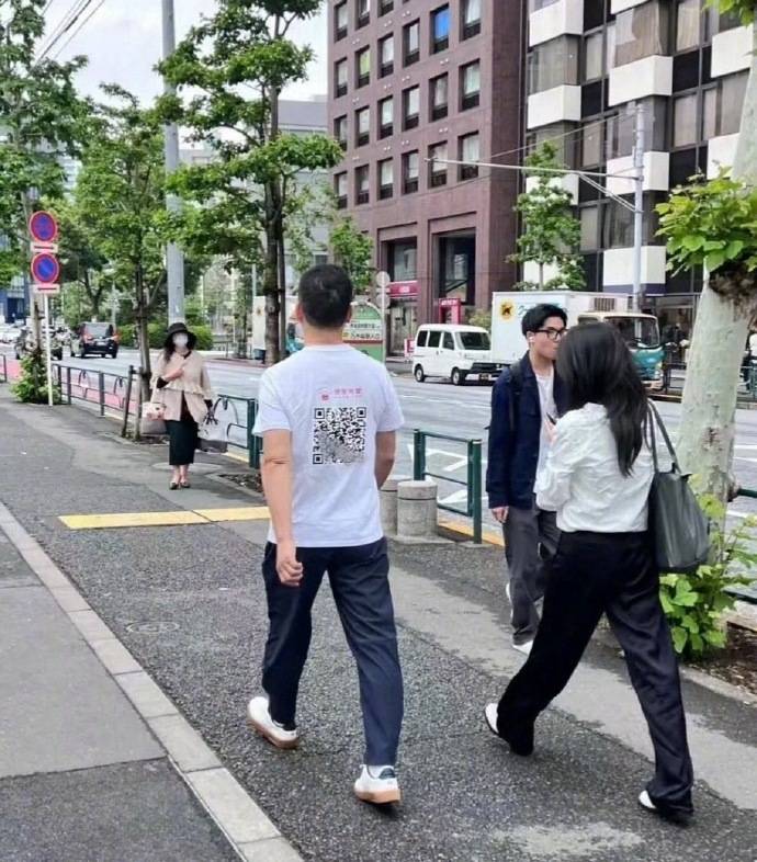 刘强东穿39元T恤逛街<strong></p>
<p>原油储量排名</strong>，章泽天穿200块防晒衫，新贵们可没那么“老钱”！