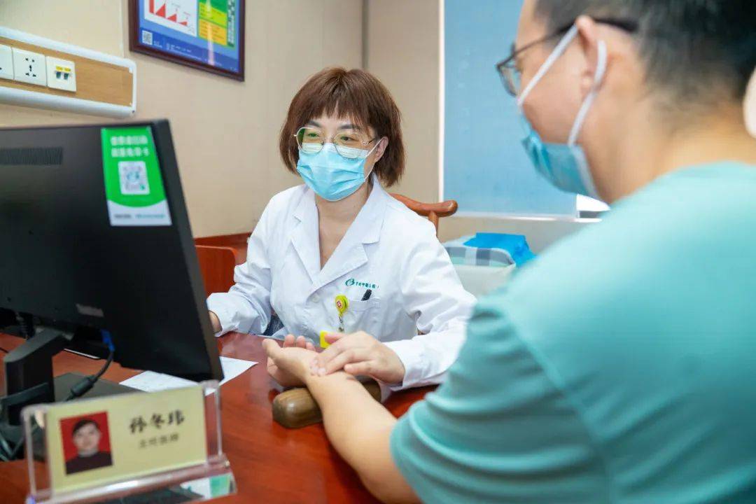 醒来“天塌了”<strong></p>
<p>原油期货怎么样</strong>！深圳一女子眼睛闭不上、嘴巴漏水！这些错误很多人会犯
