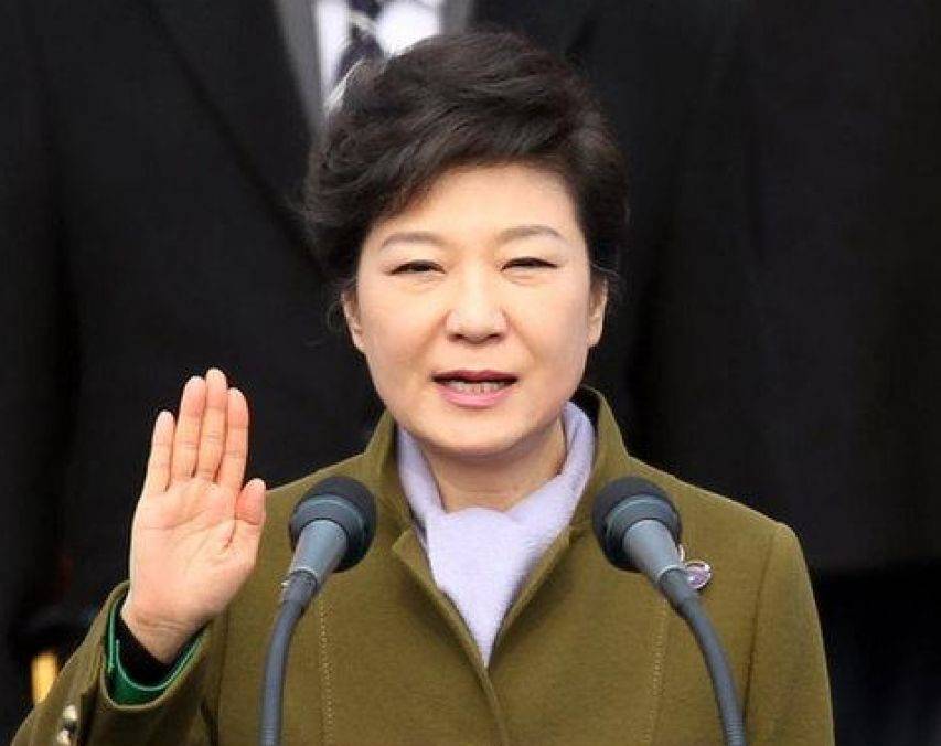 最后关头<strong></p>
<p>国际原油下跌</strong>，韩国大选反转！对中国示好的李在明，迎来“最大劲敌”