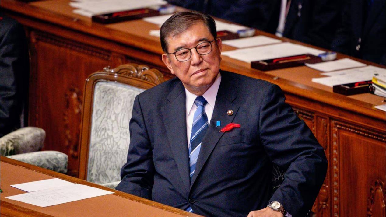 中方也没想到<strong></p>
<p>国际原油下跌</strong>，石破茂突然下令开火，俄日激烈对峙，莫斯科终止对话