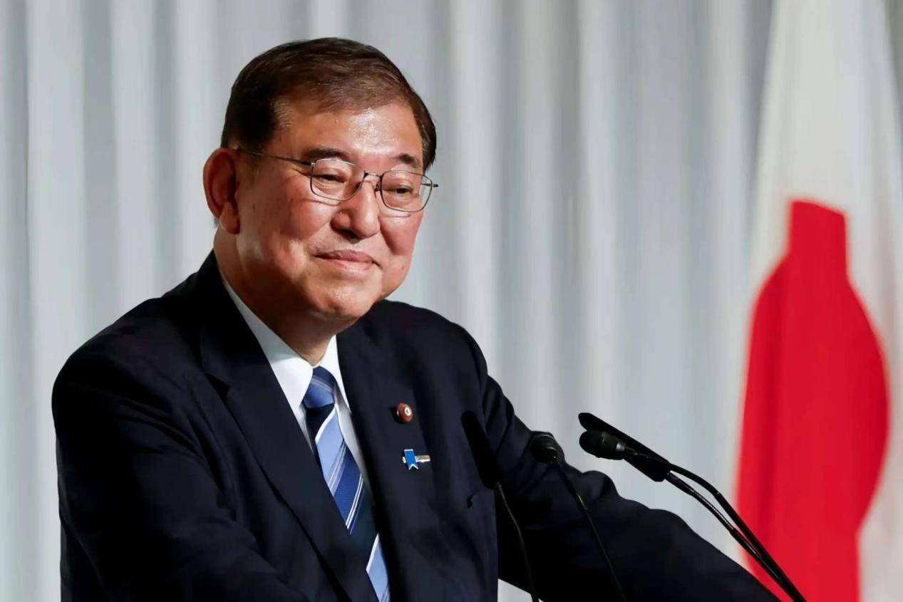 中方也没想到<strong></p>
<p>国际原油下跌</strong>，石破茂突然下令开火，俄日激烈对峙，莫斯科终止对话