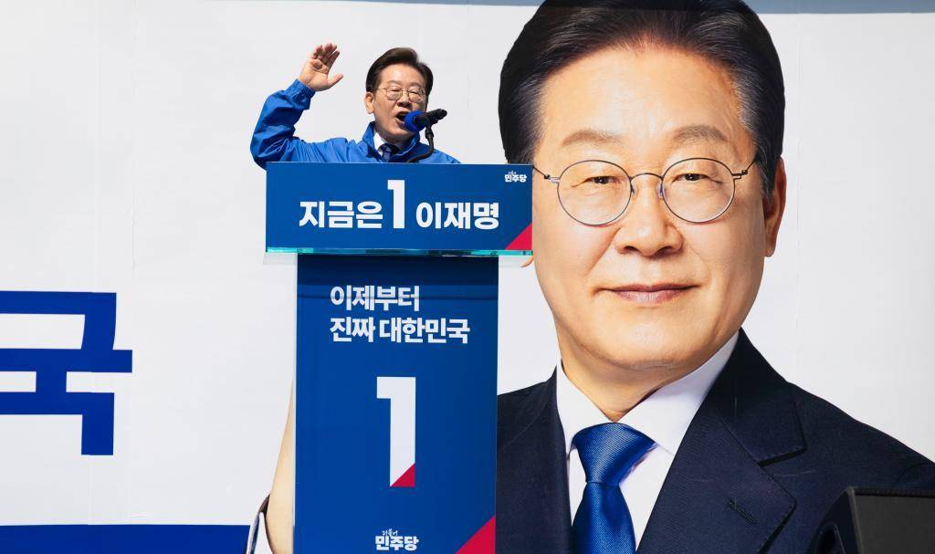韩国爆发仇华浪潮<strong></p>
<p>原油喊单直播</strong>，李在明罕见警告，关键时刻，一句话定下中韩大局
