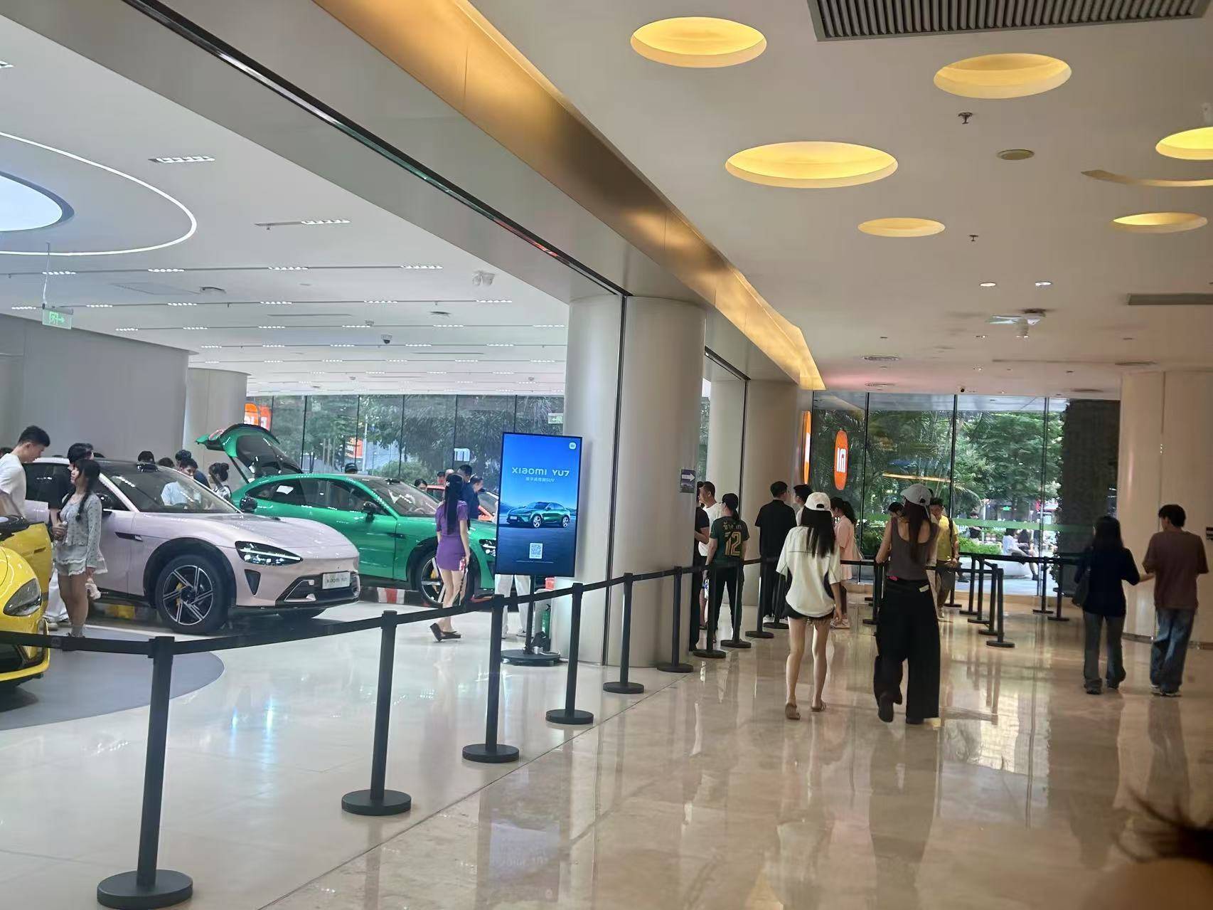 小米YU7上市72小时：“锁单+1”刷屏工作群<strong></p>
<p>原油闪点</strong>，提车时间最长超一年，雷军直面“产能挑战”？