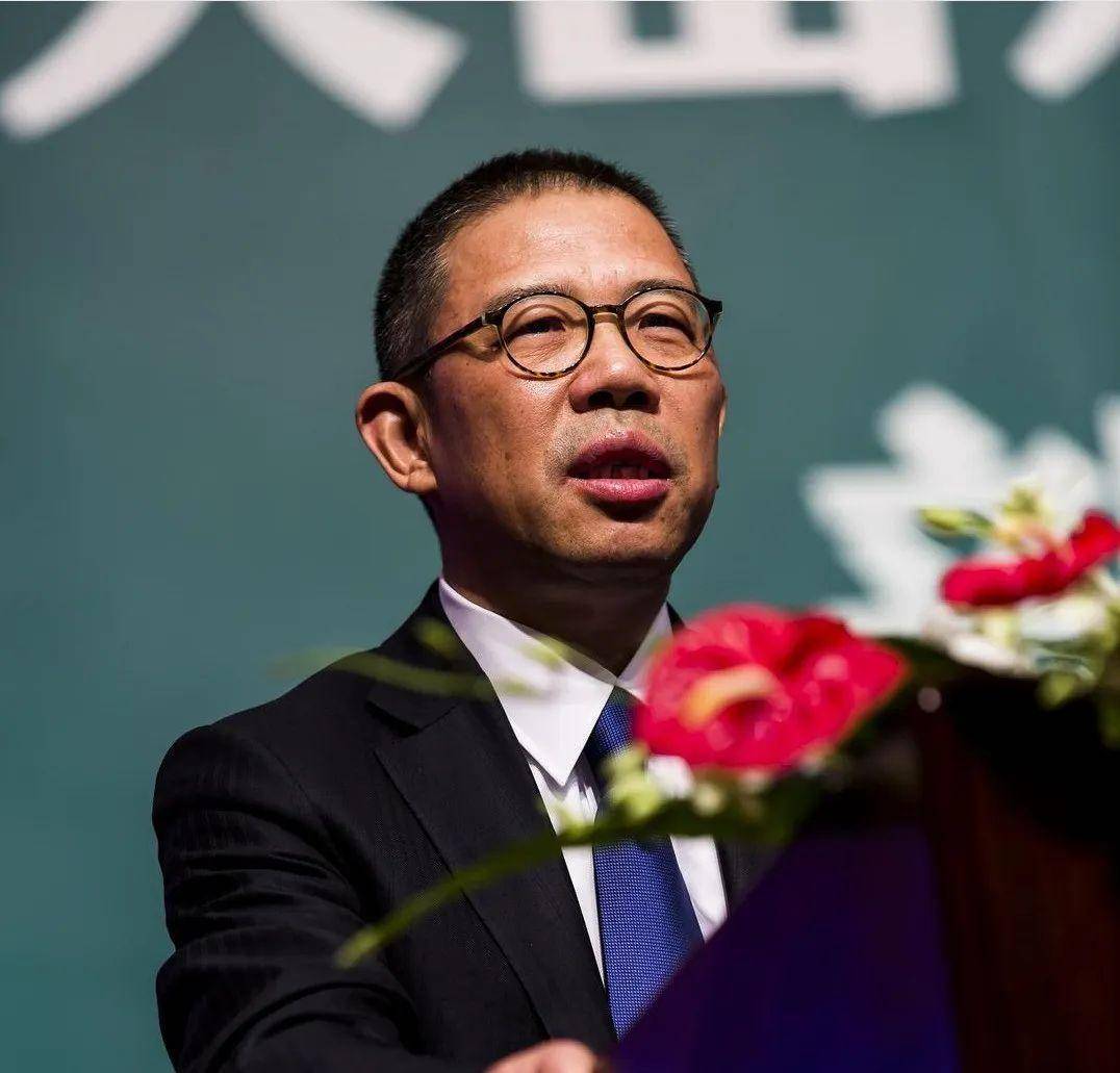 钟睒睒资本版图再扩张<strong></p>
<p>原油闪点</strong>，拟34亿元投资山西女首富！