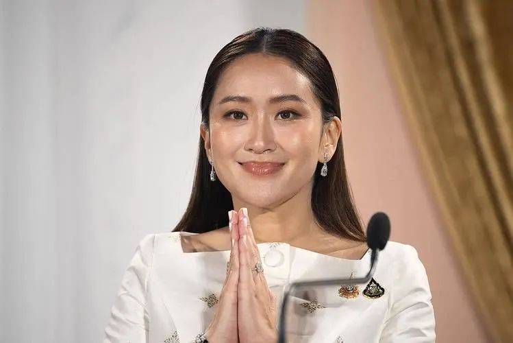 洪森直接摊牌了<strong></p>
<p>原油闪点</strong>，泰国总理不换人，柬埔寨就不会与泰国握手言和